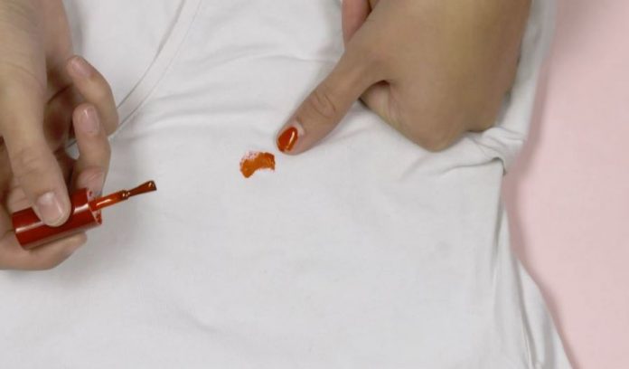 quitar manchas de esmalte de la ropa quitar manchas de esmalte de la ropa