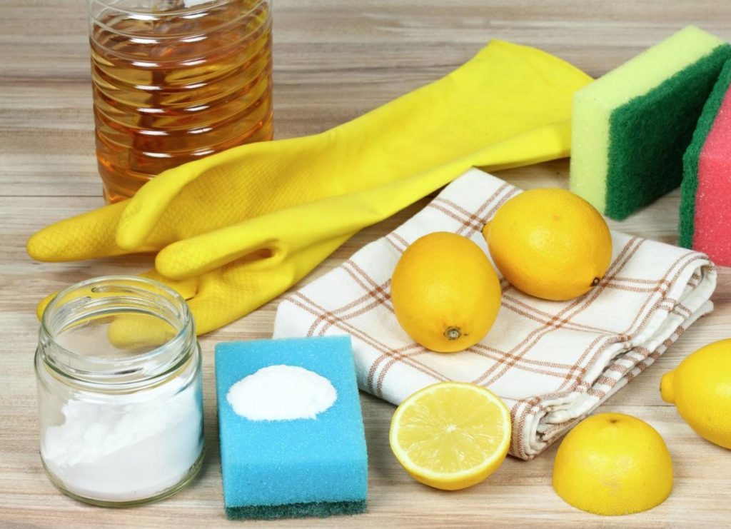 quitar manchas de oxido en ropa delicada con sal y vinagre