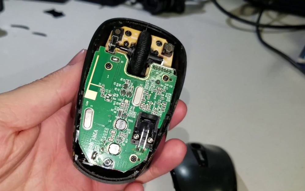 limpieza sensor de mouse inalambrico