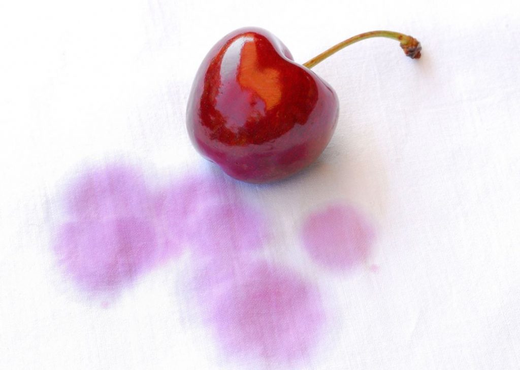 cómo quitar la mancha de las cerezas