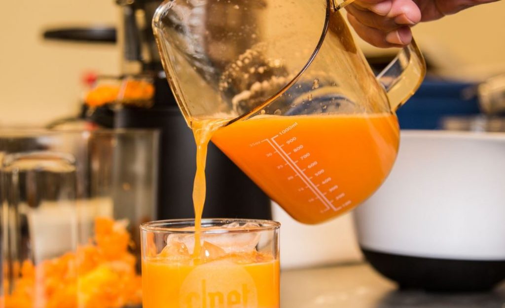 zumo de naranja con exprimidor mantenimiento