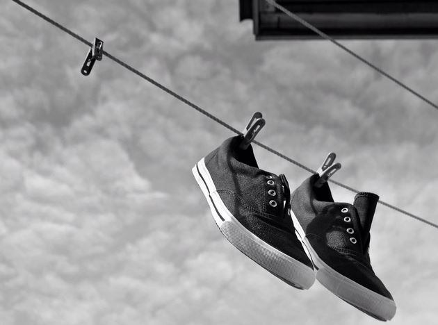 como secar unos tenis vans al aire libre