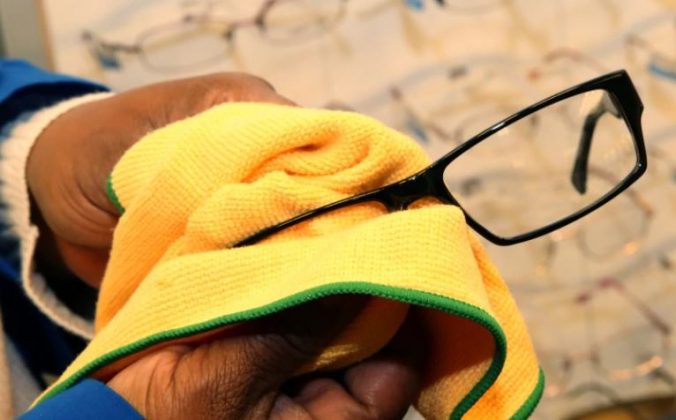 Como Arreglar Las Patillas De Las Gafas