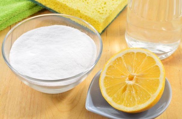 limpiar ropa blanca con bicarbonato y limon