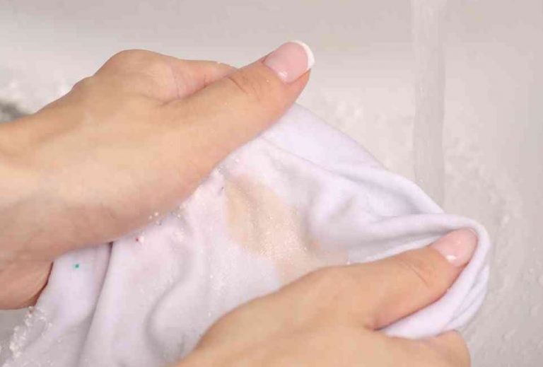 Como Quitar Manchas De Resina De Pino En Ropa