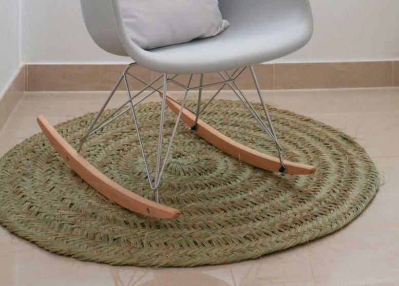 decoracion con alfombras de esparto