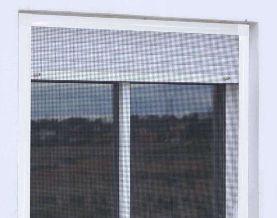 mosquitera fija de ventana