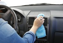 Cómo limpiar el salpicadero del coche limpiar el salpicadero del coche