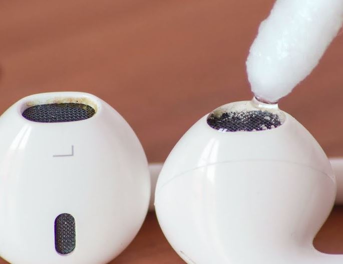 como limpiar airpods cera