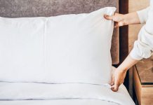 Cómo limpiar las almohadas sin lavadora trucos para lavar almohadas sin lavadora